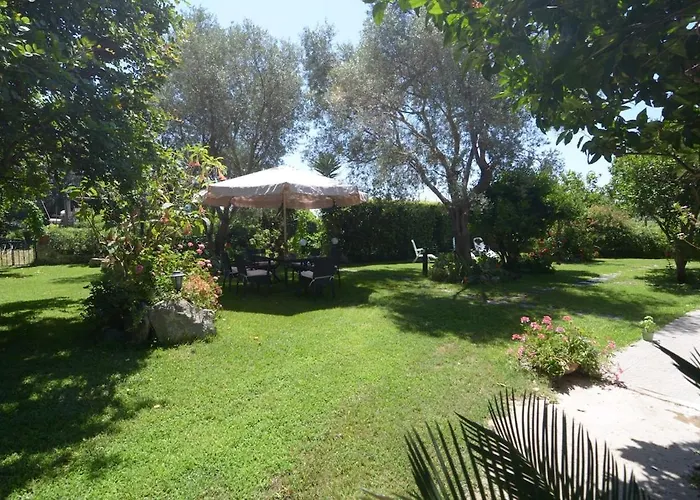 Casa Nel Проживание в семье Искья